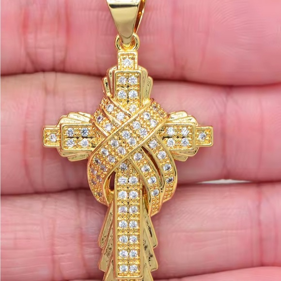 Cross Chain - Picture 3 of 4